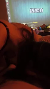 母爱泛滥要找00后添逼了