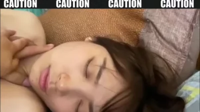 挨着草还给我抛媚眼，太骚了